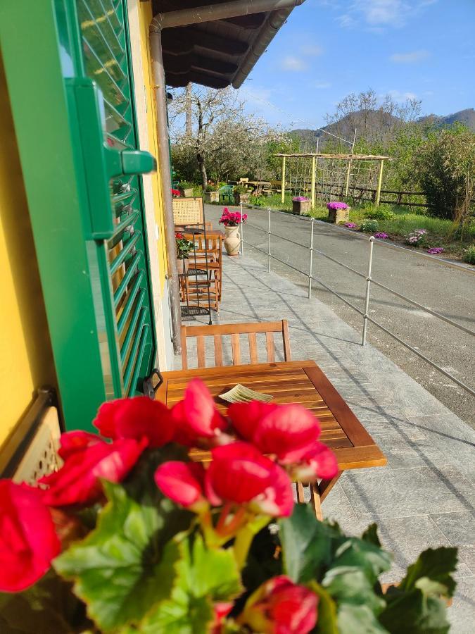 Il Giardino Dei Pavoni Hotel Soviore Buitenkant foto