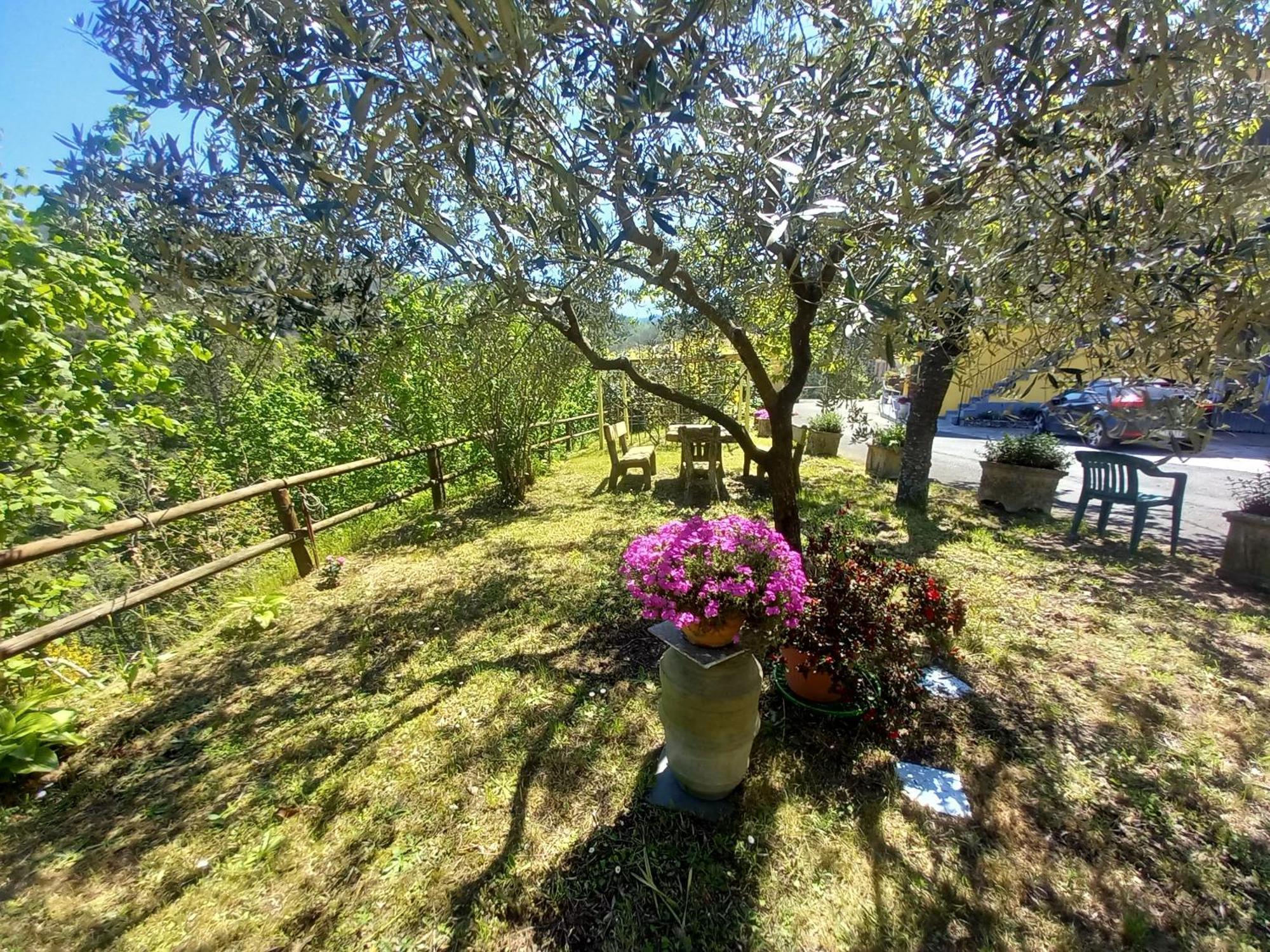 Il Giardino Dei Pavoni Hotel Soviore Buitenkant foto